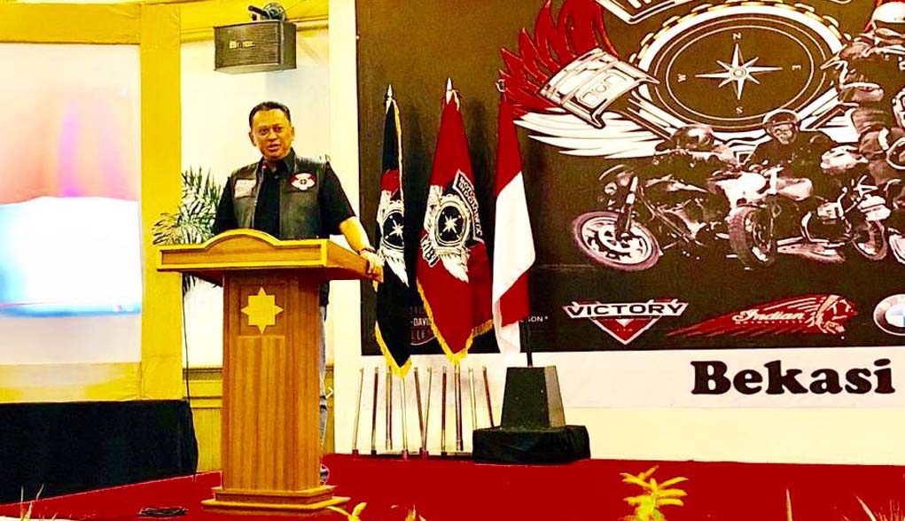 Kukuhkan Pengurus MBI, Bamsoet Ingatkan Tertib Lalu Lintas