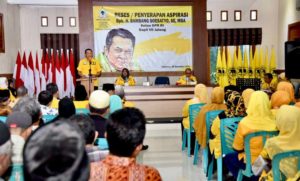 Pemerintah dan DPR Selesaikan Masalah Tenaga Honorer Secara Bertahap