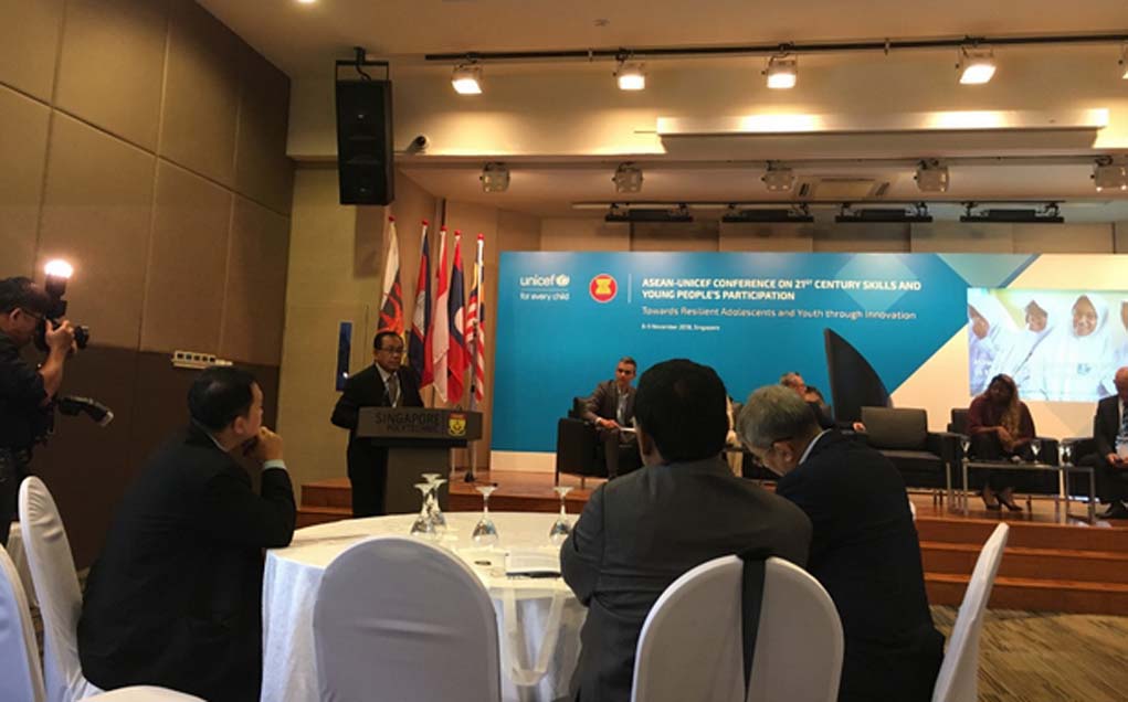 Keterlibatan Pemuda Indonesia Mengembangkan Iklim dan Inovasi Sistem Pendidikan Dipaparkan Di Singapura