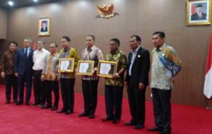 Kemensos Raih Penghargaan Keterbukaan Informasi Badan Publik Tahun 2019