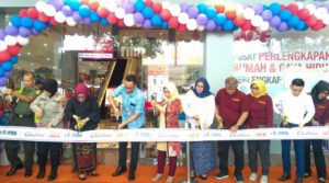 Kawan Lama Group Buka Toko Pertama di Mojokerto