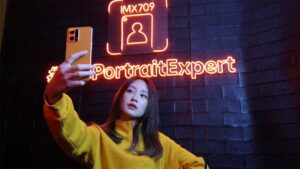 Mengenal Bokeh Flare Portrait, Fitur untuk Bikin Swafoto Unik
