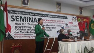 Tamansiswa Dorong Jalan Tengah Sistem Pendidikan